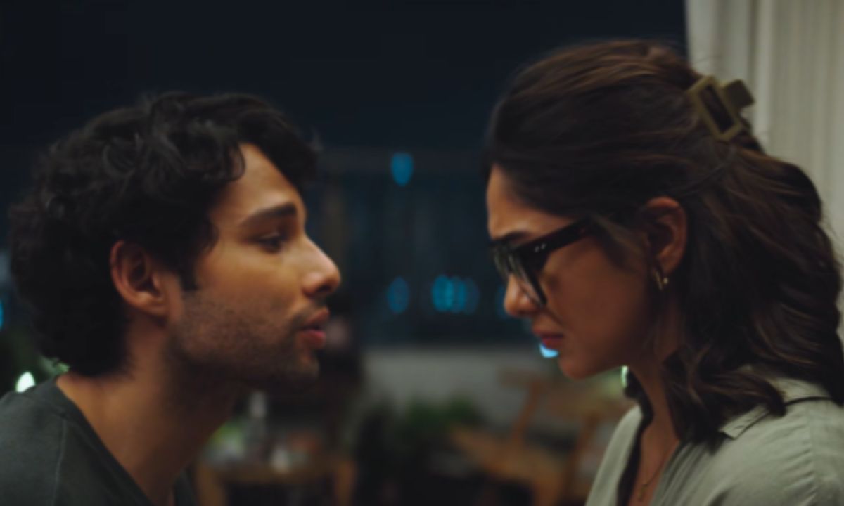 Do Deewane Sheher Mein Trailer: Siddhant Chaturvedi, Mrunal Thakur Promise Chemistry, Complications And More!