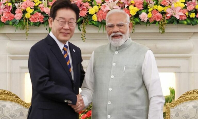PM-Narendra-Modi-Talks-About-K-pop-During-joint-press-conference-with-South-Korea-President-Lee-Jae-myung