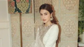 Court Orders To Unfreeze Rhea Chakraborty’s Bank Accounts In Sushant Singh Rajput Death Probe, NCB Argues!