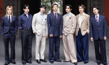 BTS Greets 50,000 Fans From Mexico’s National Palace. Historic Moment!