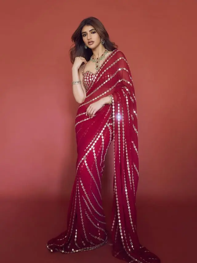 These 7 Looks By Sreeleela Scream “Desi Baddie!”