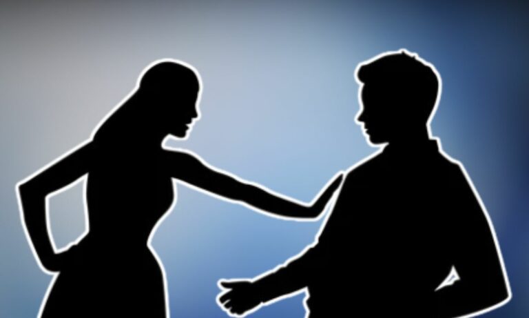 delhi-woman-claims-friend-lured-her-out-for-momos-before-sxually-harassing-her-inside-moving-car-shameful