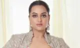 Sonakshi Sinha Gets Angry With Paps Surrounding Her And Dad Shatrughan Sinha In Latest Outing!