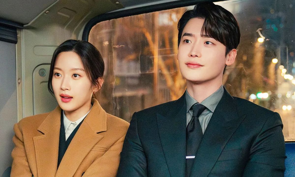 Moon Ga Young Dragged Into Lee Jong Suk, IU Breakup Drama, Netizens Label Her Homewrecker. Can They Stop Assuming?