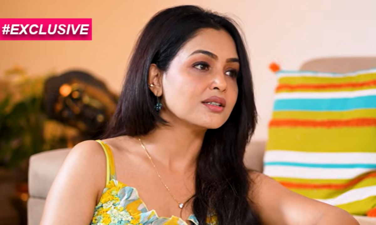 Exclusive: Bhabhi Ji Ghar Par Hai Star Shubhangi Atre Recalls Chilling Stalking Incident: “They Had Written Names On Roads And…”