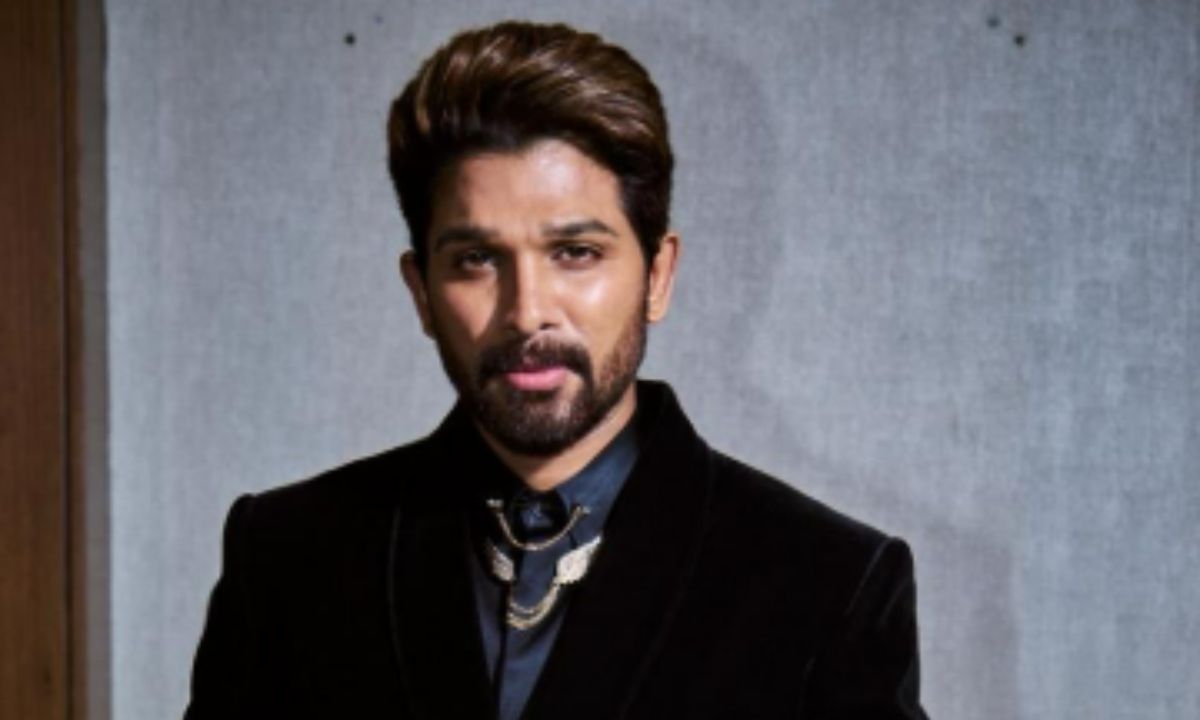 Did Allu Arjun Just Encourage Stalking With THIS Statement At Fan Event? Internet Strongly Believes So!