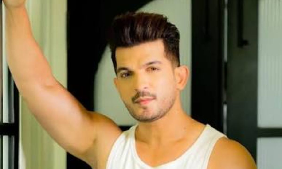 Arjun Bijlani Involved In Car Accident While Returning From Chumbak Promotions. Here’s What Happened
