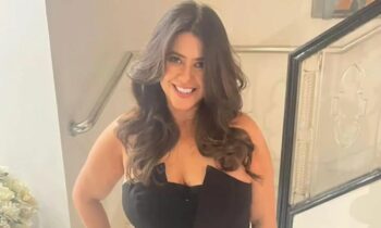 Ektaa Kapoor Reveals She Was Called ‘Freak” For Wearing Tika, Dhaaga! Ektaa Kapoor Reveals She Was Called ‘Freak” For Wearing Tika, Dhaaga!
